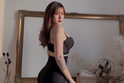 Hotgirl Nguyễn Thanh Hải diện bikini khoe “bưởi đôi” đầy đặn